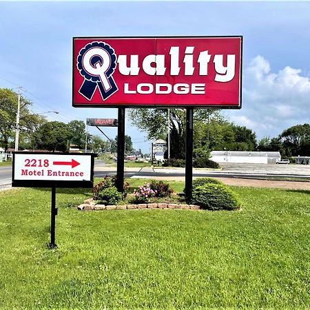 Quality Lodge Sandusky Exterior photo