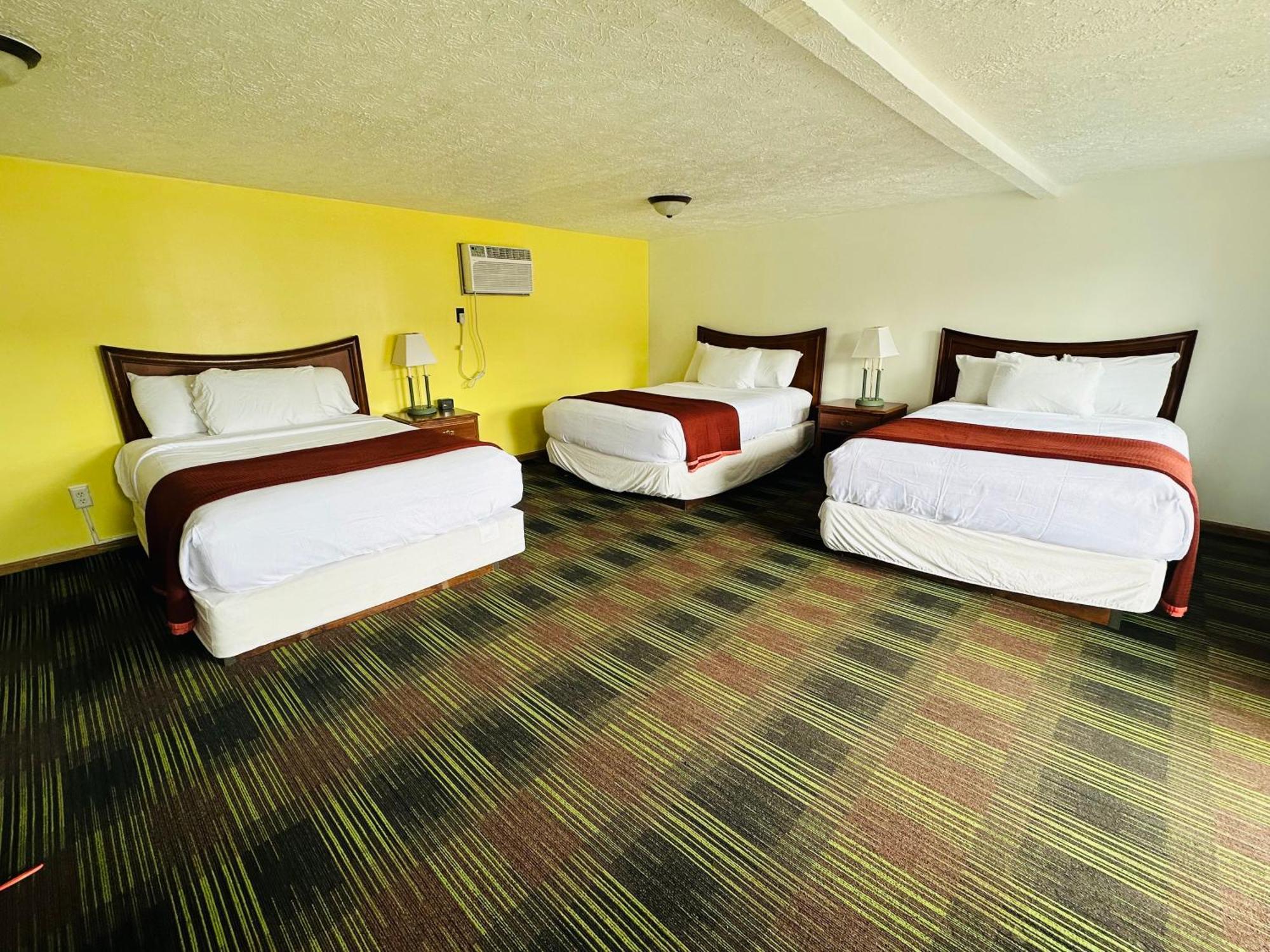 Quality Lodge Sandusky Exterior photo