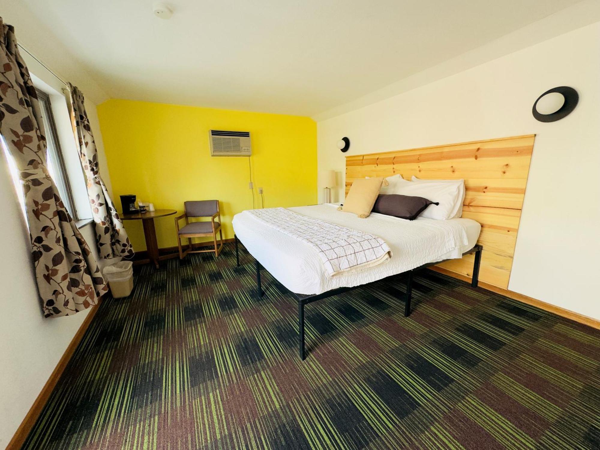 Quality Lodge Sandusky Exterior photo
