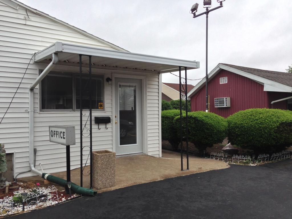 Quality Lodge Sandusky Exterior photo